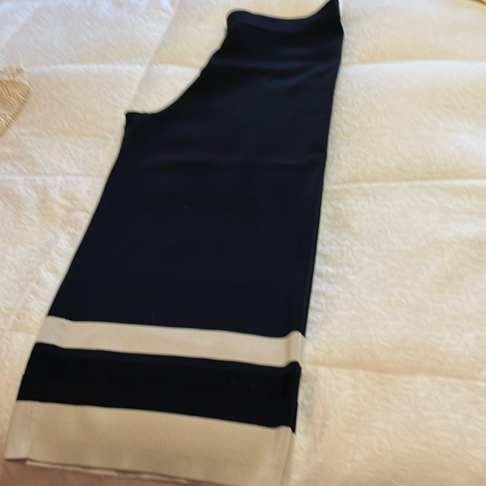 NWT Joseph Ribkoff knit pants size large